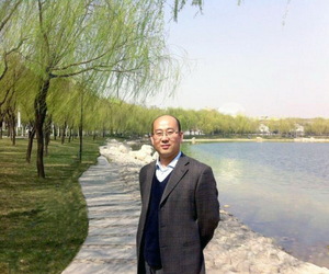 尚季芳工作照